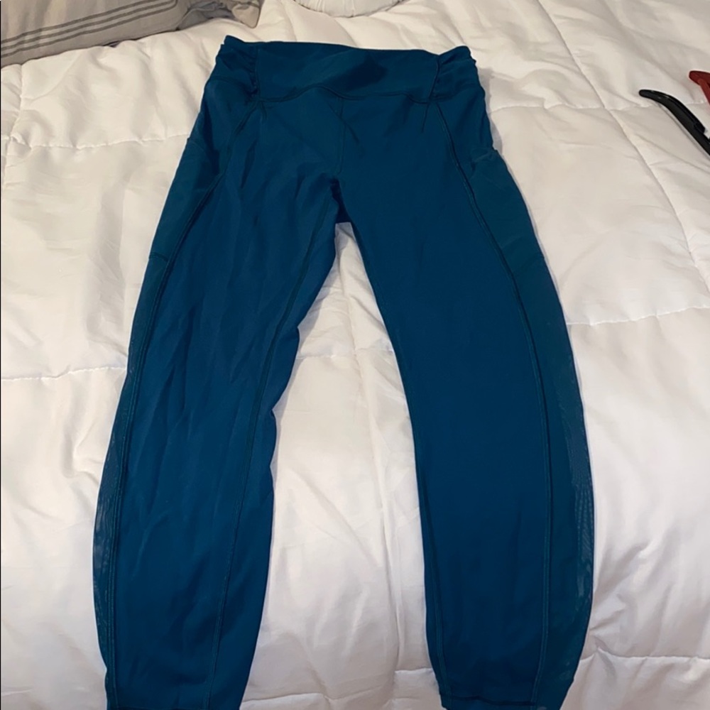 Lululemon Turquoise Leggings w Pockets